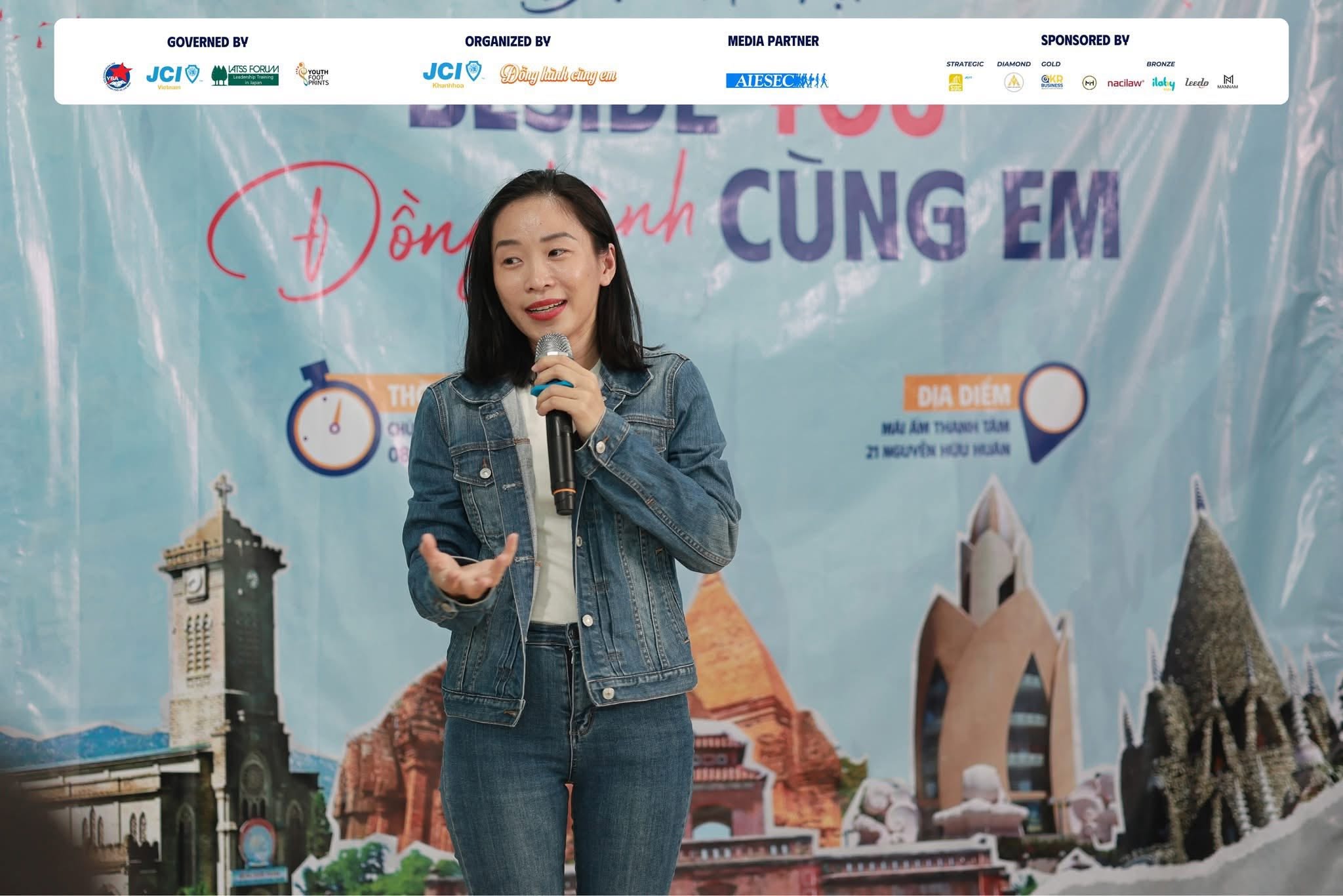 Dấu Chân Tuổi Trẻ 2025 | Beside You – Đồng Hành Cùng Em Lan Tỏa Giá Trị Yêu Thương 