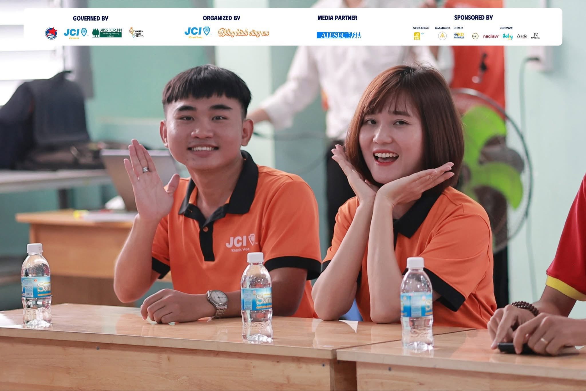 Dấu Chân Tuổi Trẻ 2025 | Beside You – Đồng Hành Cùng Em Lan Tỏa Giá Trị Yêu Thương 