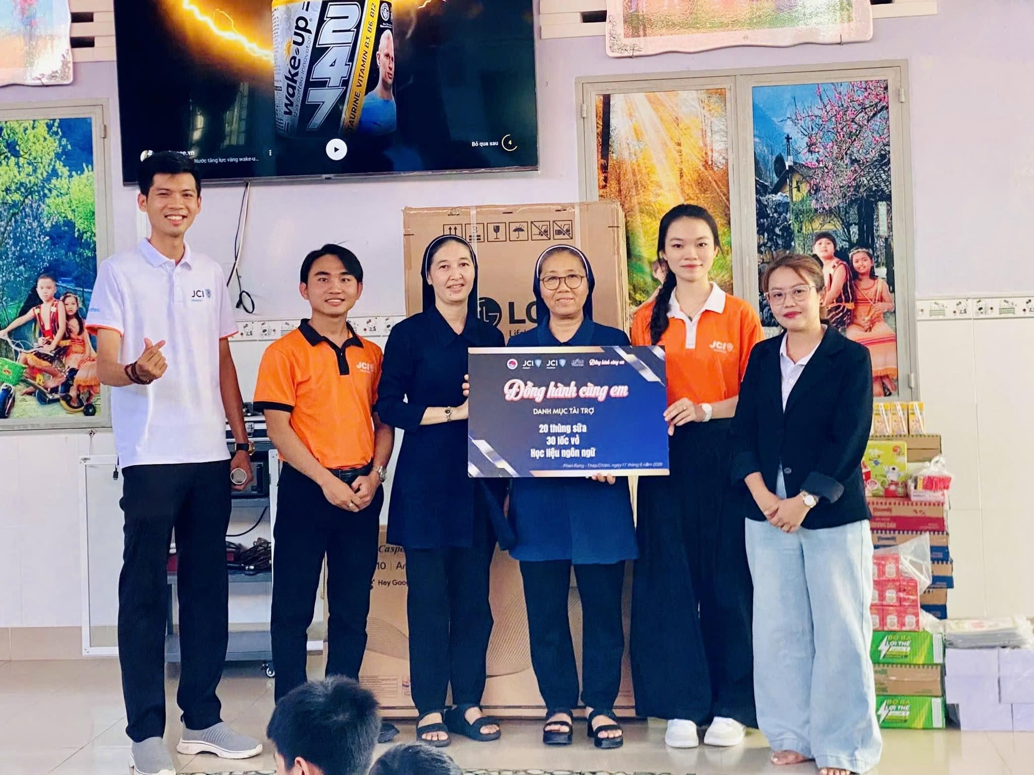 Lan Tỏa Giá Trị Nhân Văn Qua Dự Án "Đồng Hành Cùng Em" 